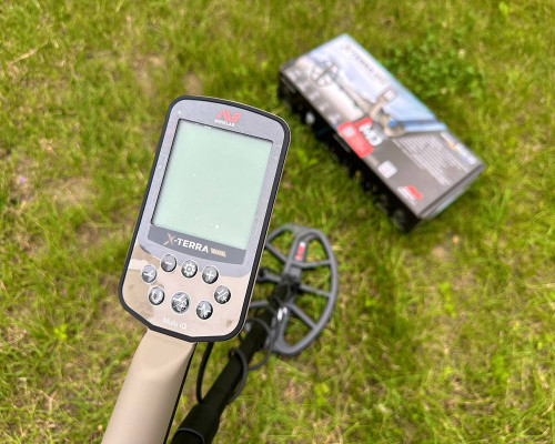 Металошукач Minelab X-Terra Elite Металошукач Minelab X-Terra Elite