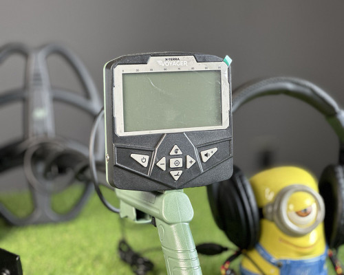 Металошукач Minelab X-Terra Voyager Металошукач Minelab X-Terra Voyager